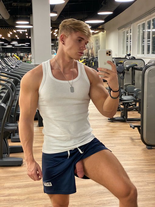 Leg session 🦵✅ https://t.co/HcSAsyjAyF