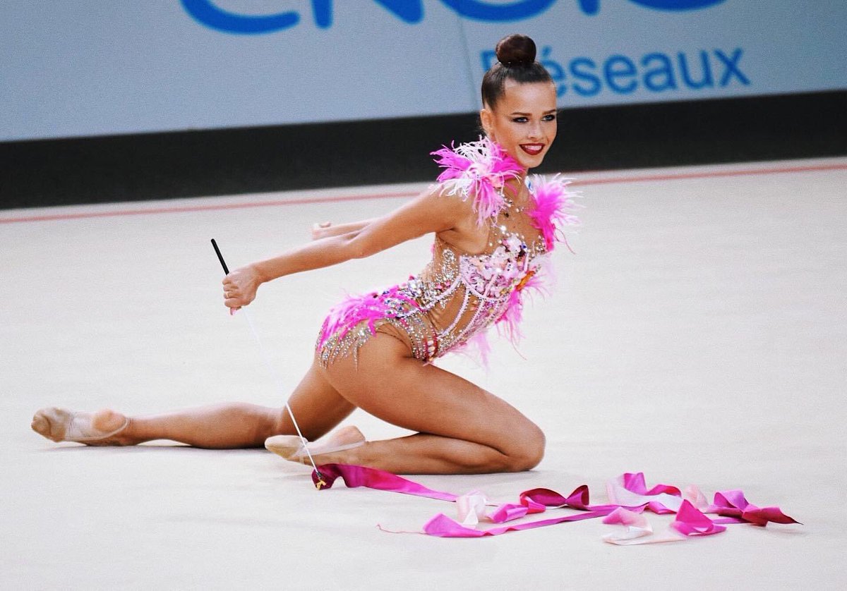 esteruss's tweet photo. Quiero ver a Ekaterina Selezneva en el Mundial 💔 Da igual el año en el que leas este tuit. https://t.co/Tj5Ci8qZD1