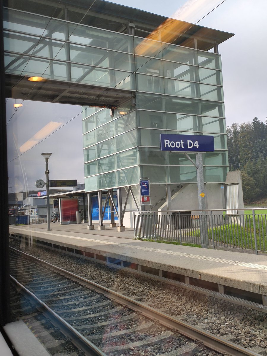 Wohnen hier Admins ?