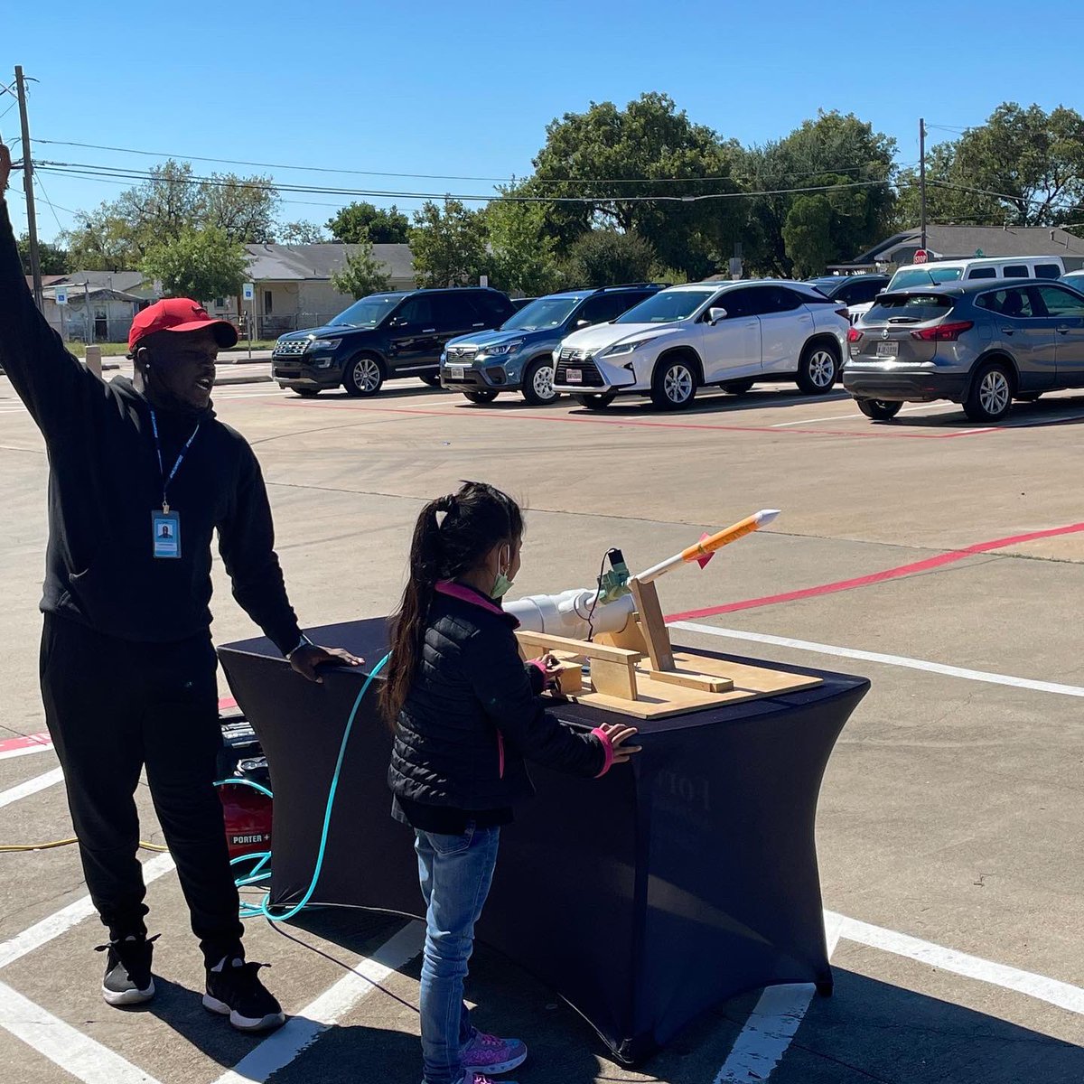 WorthHeightsFW's tweet image. Great day of STEM learning at Saturday Learning Quest at Worth Heights!
#unlockingstudentpotential @penaraul