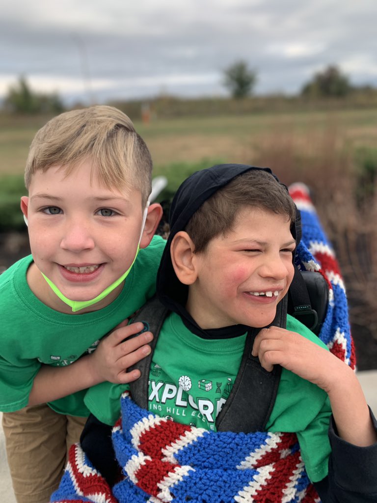 RisingHillElem's tweet image. RH FUN RUN 21 = AMAZING! @choosebooster #exploringtogether