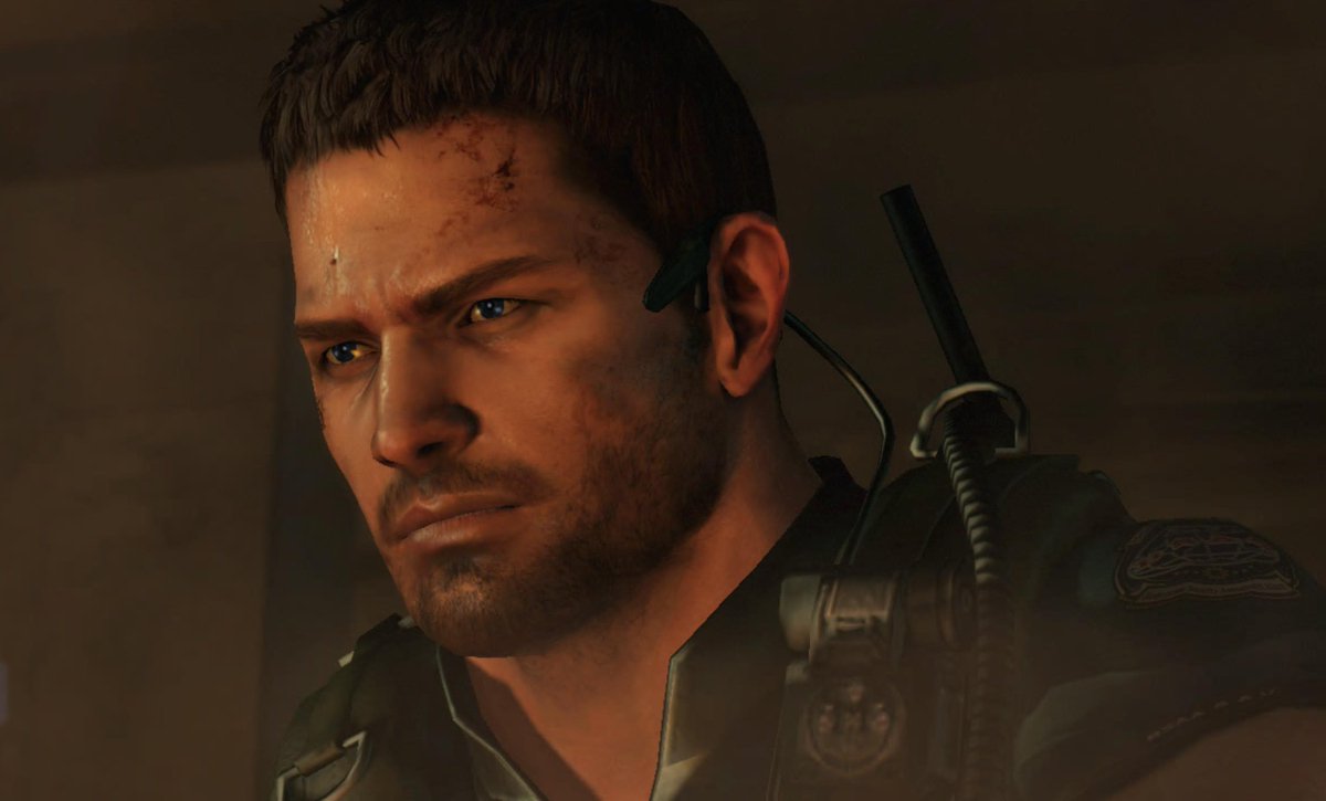 InANivans's tweet image. / RE6 Chris with blue eyes looks wayyy different, HELLO?!