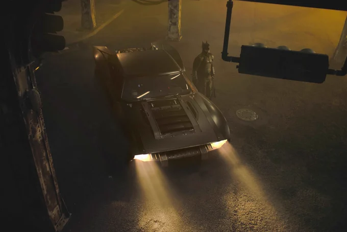 For those who may not know, the reason the Batmobile in The Batman looks like a muscle car is most likely because it IS one.It looks like they're taking from parts of Scott Snyder's Zero Year, with the idea that Bruce's first Batmobile was made from his father's favorite car. 