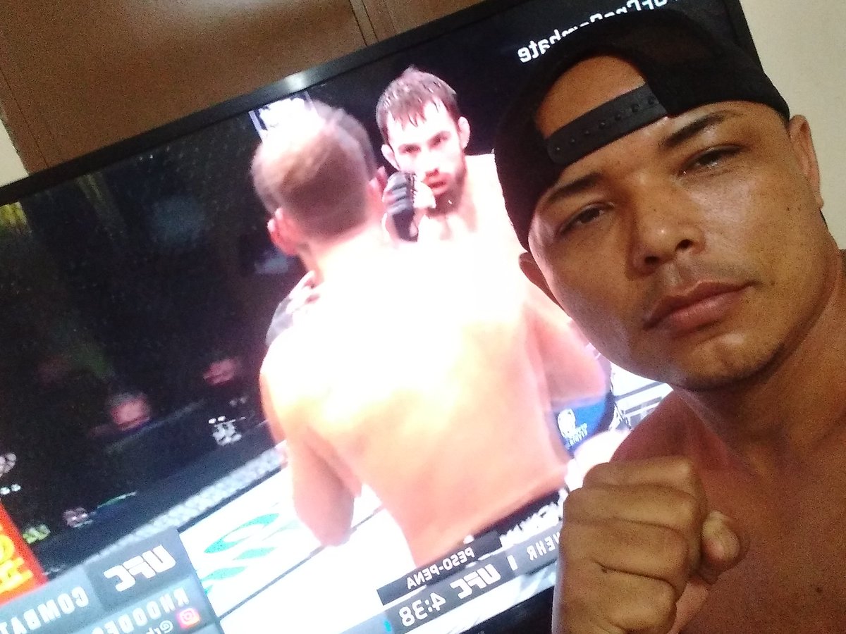 #UFCnoCombate