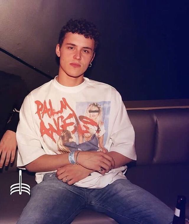 ‧₊˚❛✩

                               # Vía IG ⌇

31/07;
         —Me divertí mucho este año en el #Rolbandchella21 con mis amigos. Siempre es grato volver.