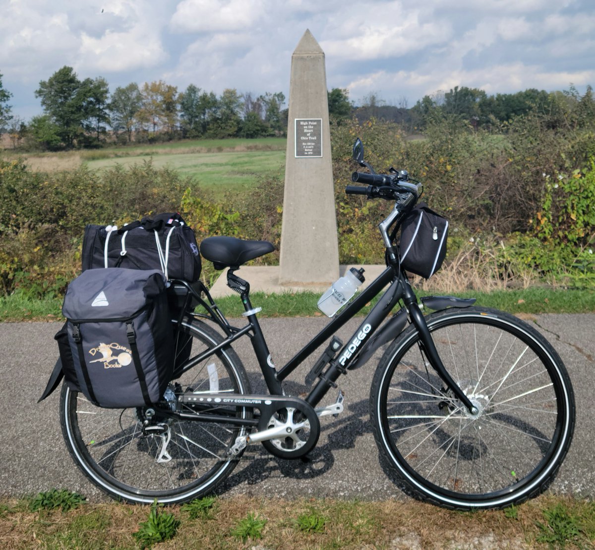 DreamQuestBooks's tweet photo. My DreamQuestBooks are full of Sci-fi/fantasy adventure, but this has been a nice adventure in the real world. Yesterday we reached highpoint for the trail, all downhill now. #dreamquestbooks #books #OH2ERIE #cyclinglife https://t.co/amwCrqyGhW