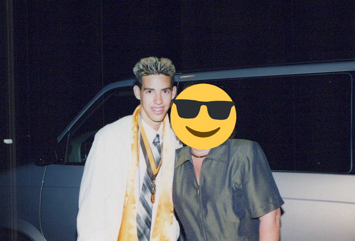oppo_taco13's tweet photo. Post a pic from high school. #bleachedtips #1999 https://t.co/CWV8IhUT6H