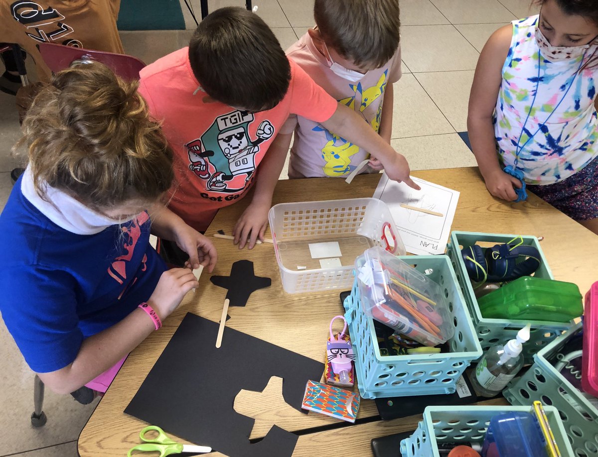 MylanPatriots's tweet image. 🌉🎢🦋🏢From CAD buildings, to marble rollercoasters, to symmetry butterflies, flying machines and bridge construction our Patriots have been busy using the engineering design process to dream, create and innovate! #mylanpatriots #STEAM @Monongalia_Co @WVEducation #STEAMmindedWV