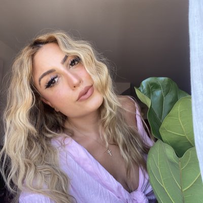 hpavelina's tweet photo. #NewProfilePic https://t.co/3DsOsQACob