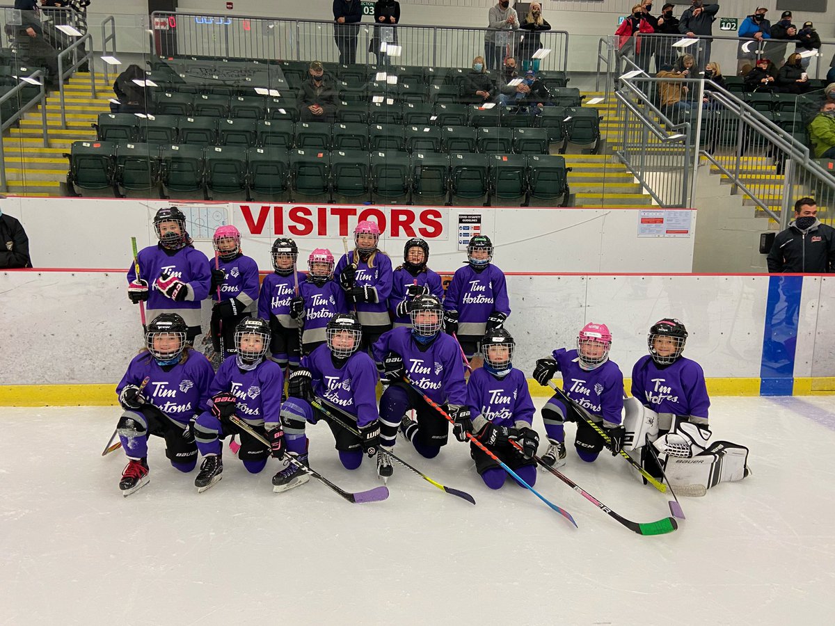 Lawlor41's tweet photo. Great Saturday playing 3 games of #PurpleUnicorn hockey to celebrate World Girls Ice Hockey Weekend! @ne_eagles #WGIHW #FSMHF https://t.co/NQFO6sloNj