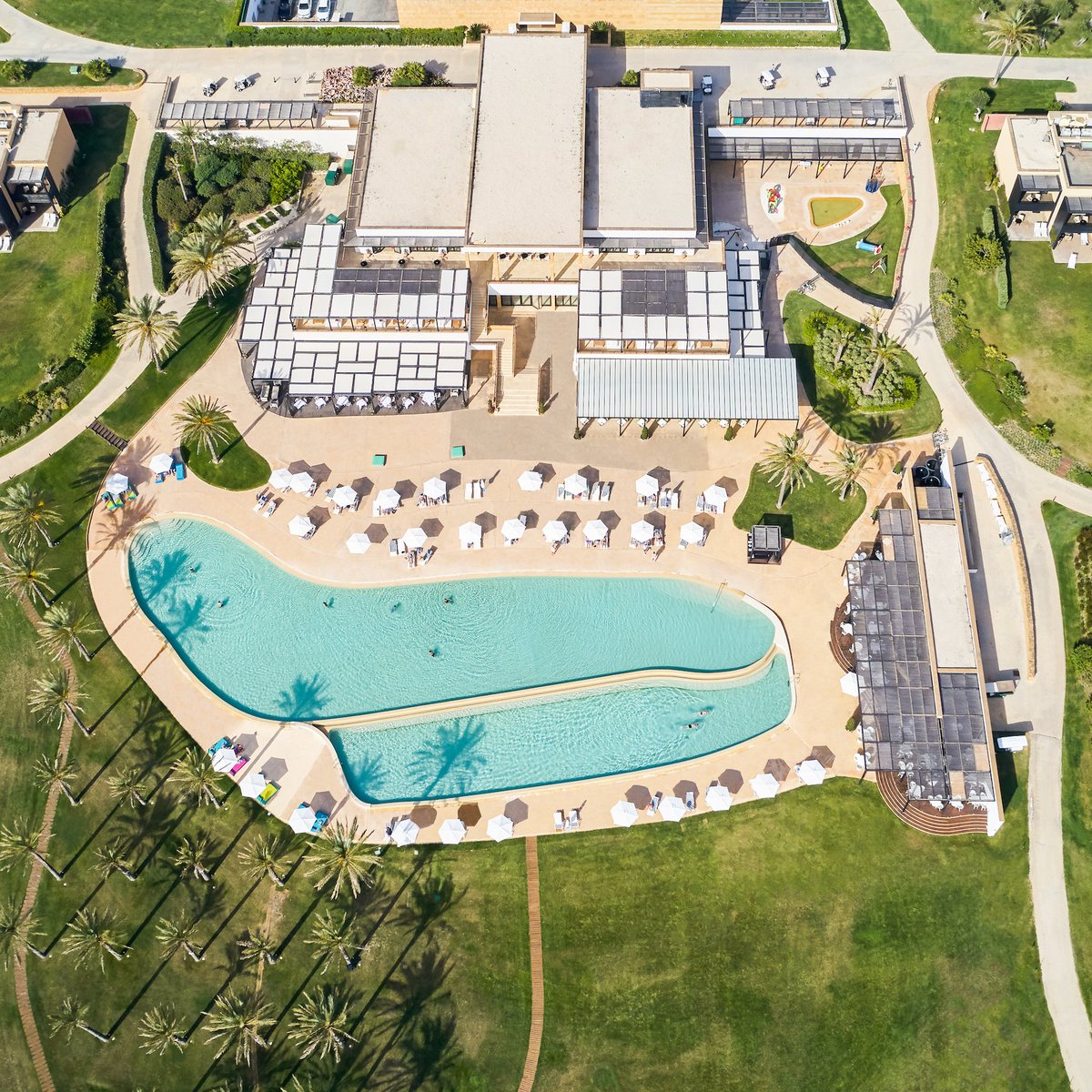 A paradise of nature, sea and sports: Verdura Resort's vast terrain offers the perfect balance for your family vacation.

#RoccoForteHotels #RoccoForte  
#Sicily #VerduraResort