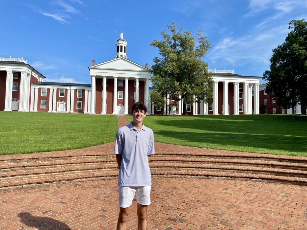 benjones__10's tweet photo. Excited to announce my commitment to play basketball at Washington and Lee University! Thank you to all of my friends, family and coaches who have supported me along the way. Go Generals!! 

@ATXFUTURE1 @spcsports @TexasHoopsGASO https://t.co/TMgXUMnsvq