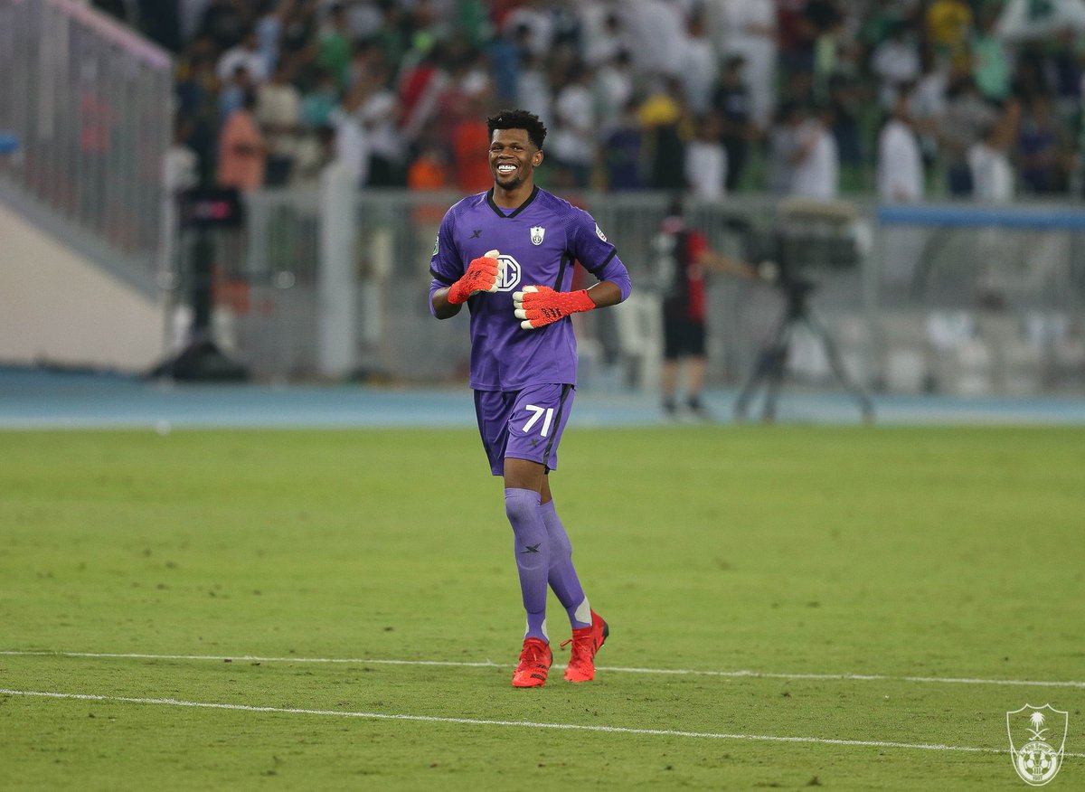 AlRubaie_17's tweet image. اللهم لك الحمد 💚
مبروك لكل جماهير الاهلي الفوز 
والقادم أجمل باذن الله