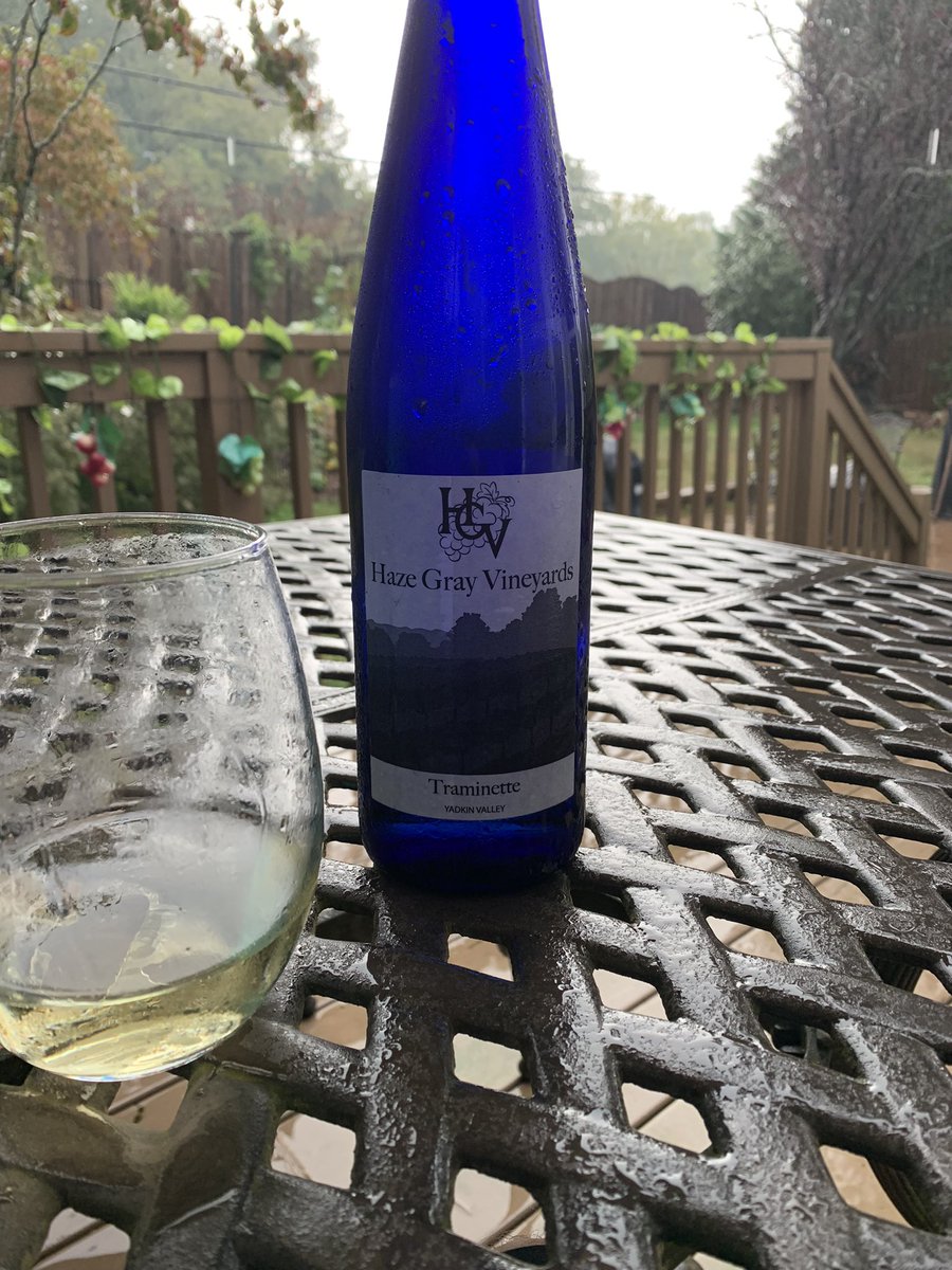 JHU2187's tweet photo. #GardenWine https://t.co/VmaK43GRQu