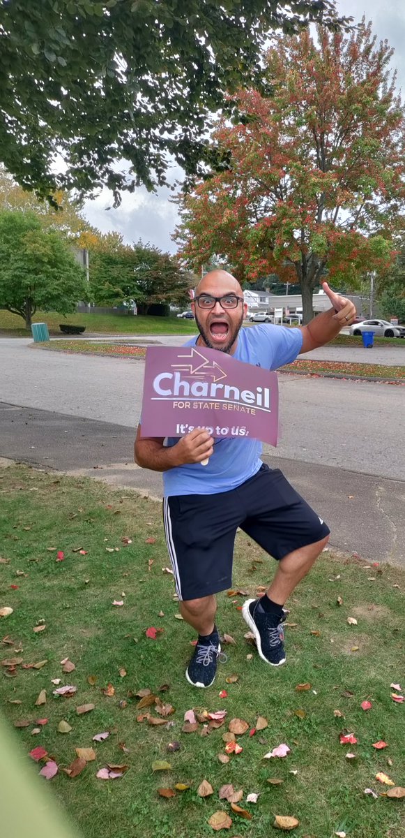 Charneil4CT's tweet photo. Safe to say today was a success. Thank you to the folks that came out! Had so much fun and excited to be on this journey with all of you! https://t.co/cm7DYYdcMW