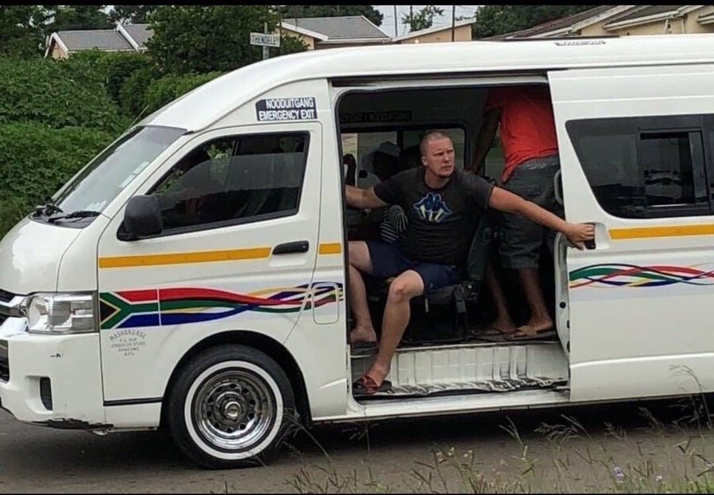 Samben sophuza bakithii maze babhora ku lase space esisodwa