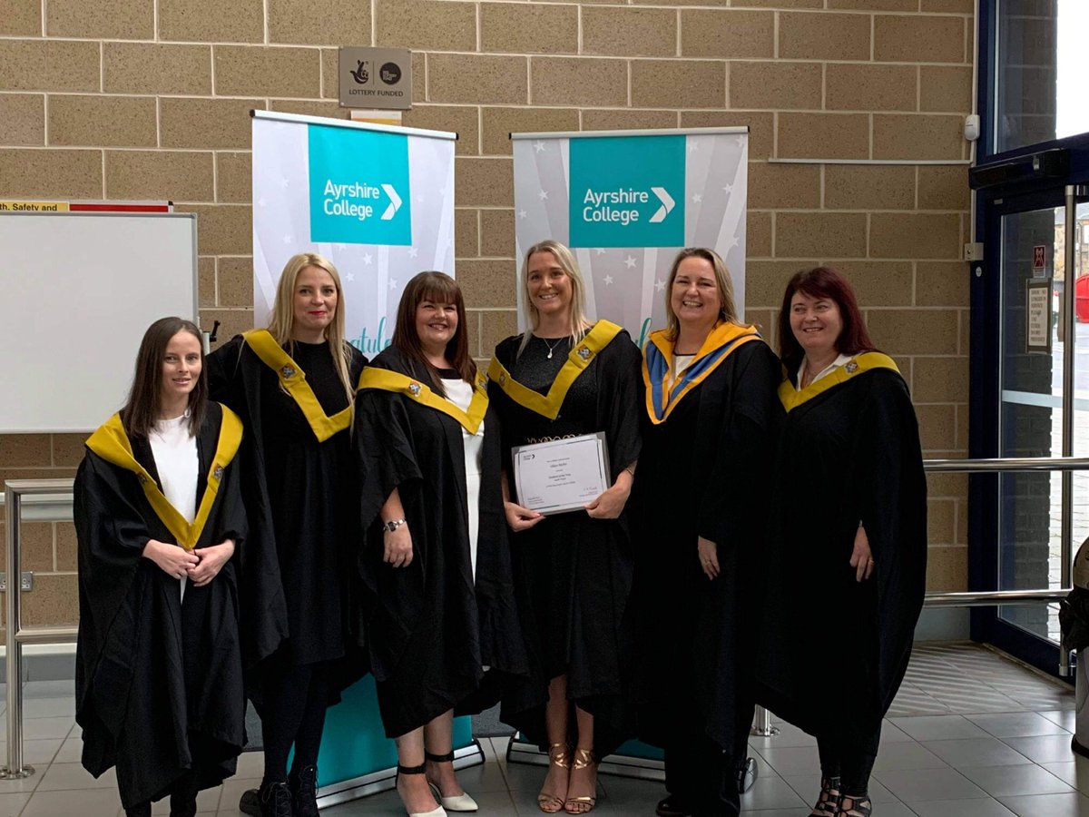 Earlyyearssand1's tweet photo. Graduation 2021 #eveningclassHNCCP https://t.co/HZElkVjFg8