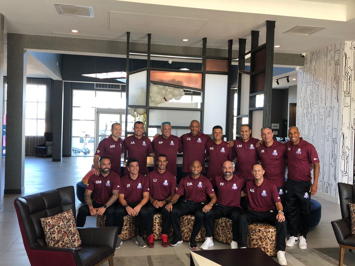 Las leyendas Vinotintos en Houston dijeron presente en su 1er reencuentro.