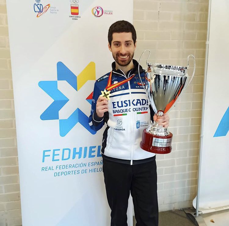 El martes a las 19.30 tendremos a <a href="/SergioVez94/">Sergio Vez</a>, skip del equipo español de #curling 🥌, en el canal de Twitch para que nos cuente sus impresiones del excelente clasificatorio olímpico que han disputado y sobre los próximos retos a afrontar