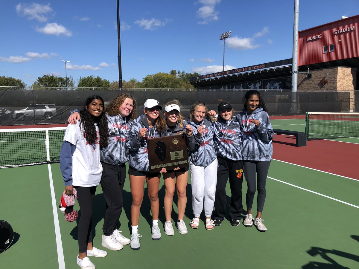 bataviagrlstnns's tweet photo. IHSA Sectionals

TEAM SECTIONAL CHAMPIONS

BATAVIA BULLDOGS! https://t.co/1oyG51Key5