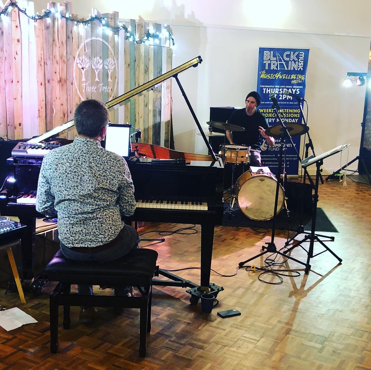 Here we go!! @blacktrainmusikcic amazing night of music on the way 🎼🎹😃