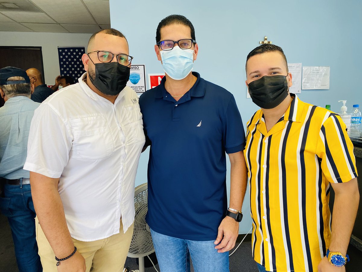 wilmerreyespr's tweet photo. Privilegiado de compartir con los veteranos estadistas de la #RegiónGuayama. Gracias por defender en el campo de batalla los derechos y libertades que hoy disfrutamos. Felicito a @VictorSenado por el excelente trabajo de organización. ¡Cuenten conmigo en la lucha por IGUALDAD! https://t.co/cHeQesNpln