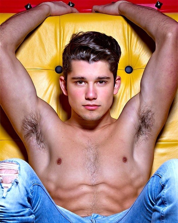 dragonboyia's tweet photo. Posted @withregram • @goodmalemodels Samyr Fuly | Junior Magazine
#goodmalemodels
#funpicture
#yellow
#samyrfuly
#juniormagazine
#magazinecover
#cuteboys
#bluejeans https://t.co/TtUmUBnjEy