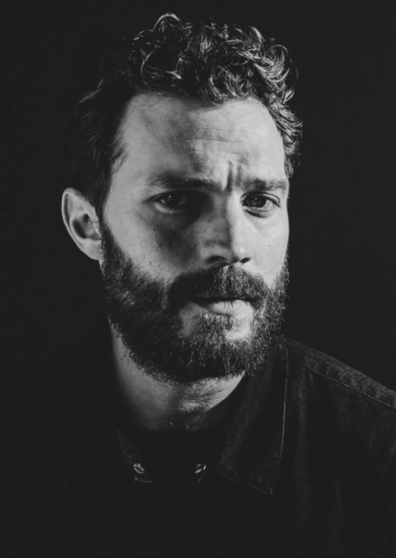 JAMIE DORNAN NETWORK 🇺🇦🌻 tweet media