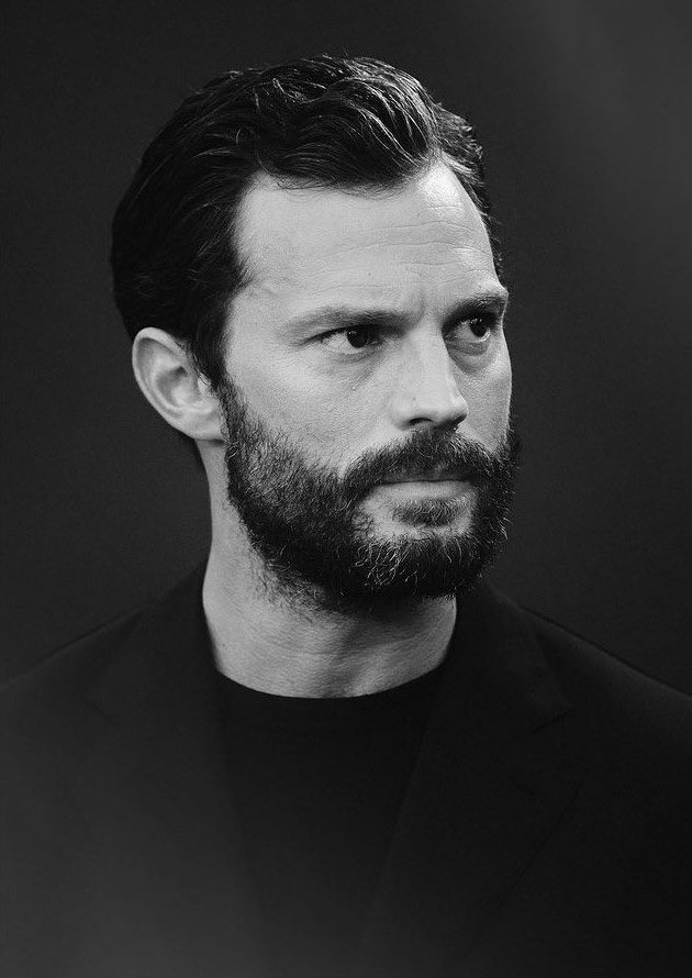 JAMIE DORNAN NETWORK 🇺🇦🌻 tweet media