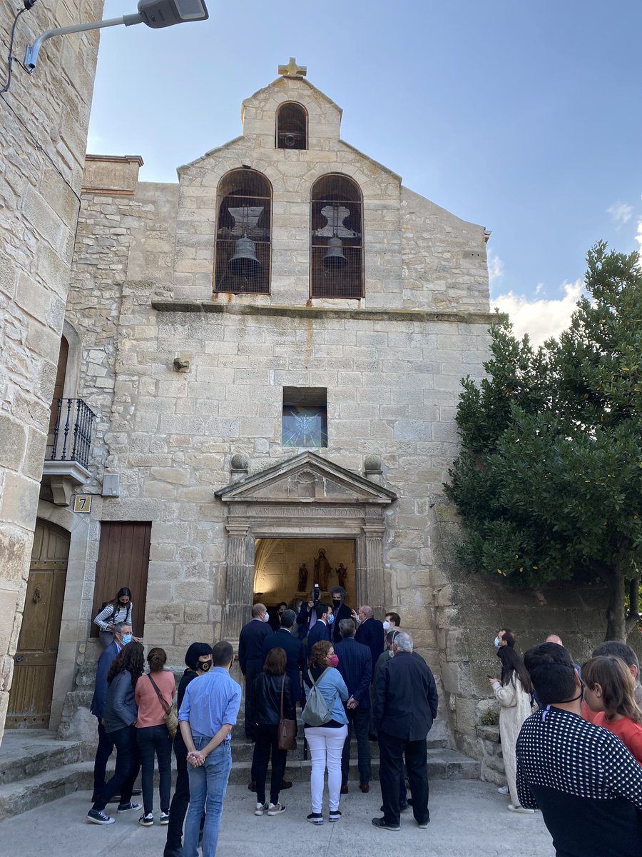 cnacasol's tweet photo. 📌Aquesta tarda amb el MH President @perearagones a la seva visita a l’#Urgell als nuclis de #RocafortdeVallbona i #LlorençdeVallbona de la vila de #SantMartídeMalda https://t.co/9f4YLt75NA