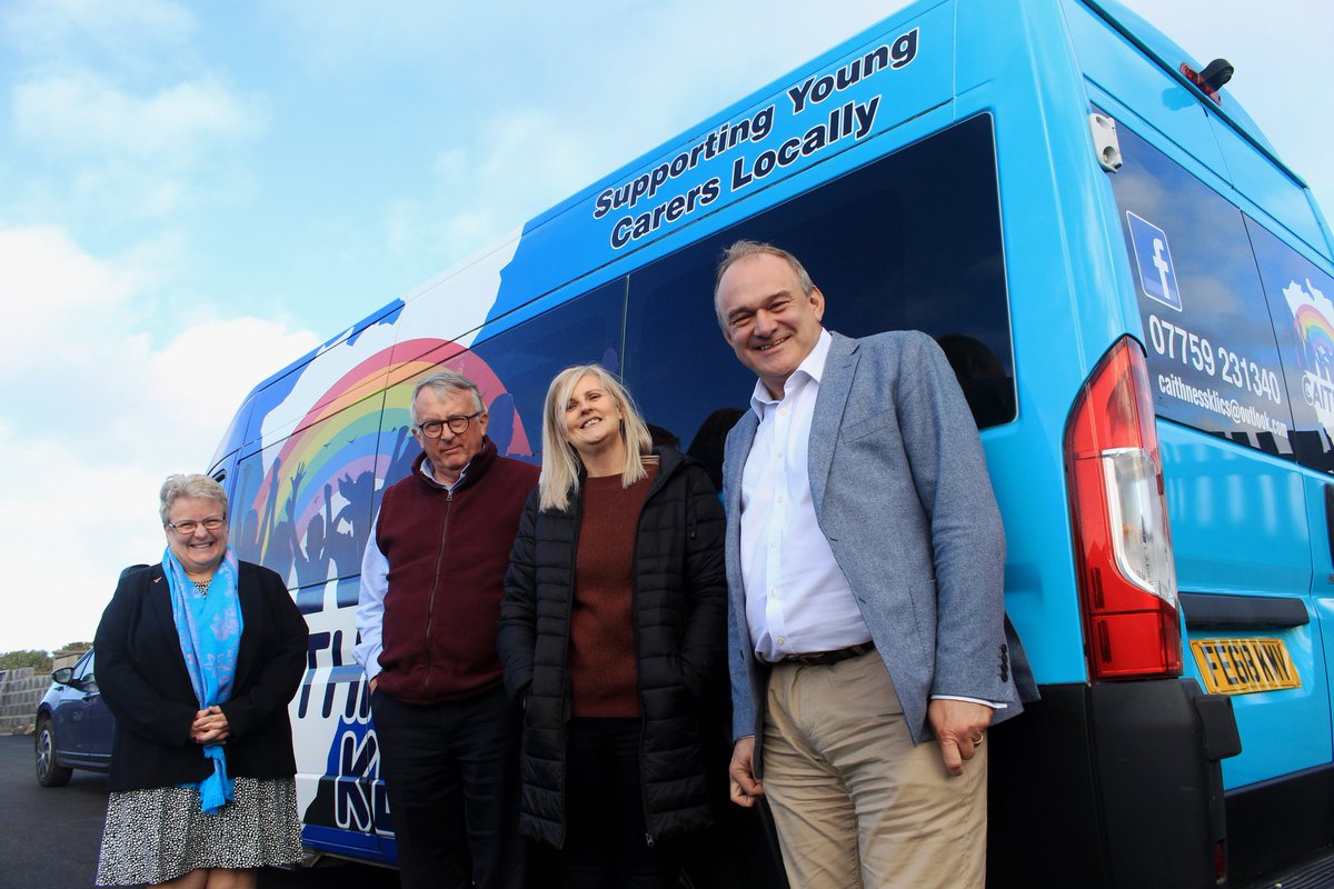 "It's almost like a forgotten group of people..." <a href="/EdwardJDavey/">Ed Davey</a> discusses the vital role of young carers on a visit to <a href="/KlicsYoung/">Caithness KLICS Young Carers</a> in Wick. johnogroat-journal.co.uk/news/lib-dem-l… <a href="/mollycnolan/">Molly Nolan</a> <a href="/HighlandLibDems/">Highland Liberal Democrats</a>