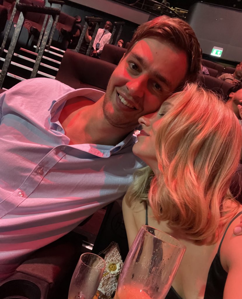 BlondieEngineer's tweet photo. Well, this was fun! Huge respekt to all the fighters! I really hope the Dubai fight week becomes a tradition  (@lawmaster can’t be tagged in photos) https://t.co/Je26mixlkd