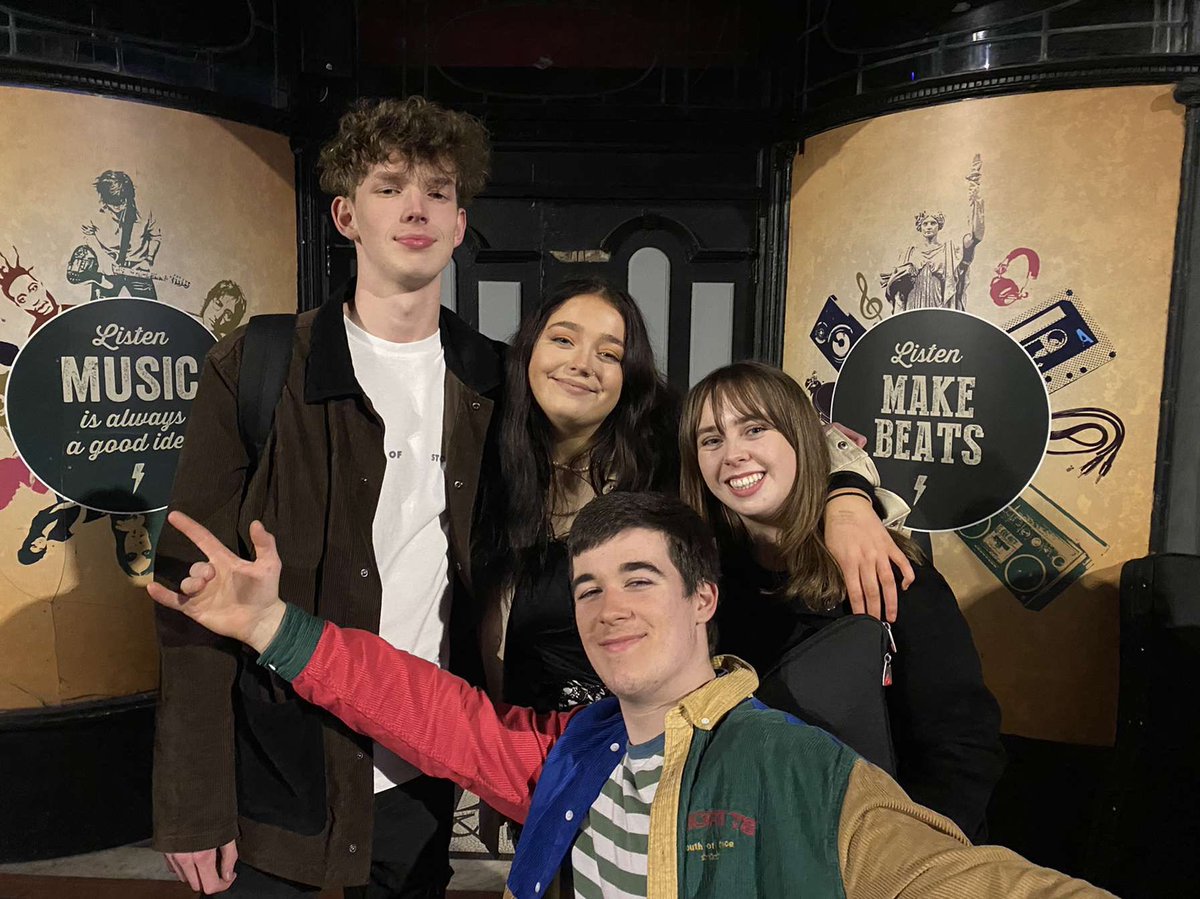 We had a blast in portrush last night, thanks <a href="/villainfrance/">Villa in France</a> for having us once again❤️
We play in Derry in the Gasyard on October 30th next! Hopefully we’ll see some of you there!