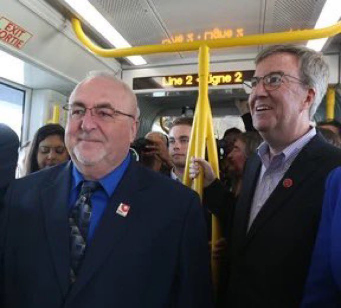 PaulHoward_IMIT's tweet photo. Recall our good mayor pointing the proverbial gun at councillors to push through this rushed, and dare say, botched #LRT 🍋 procurement #Ottawa #Ottnews #BillionWithaB #billions https://t.co/Df86VmvNj8