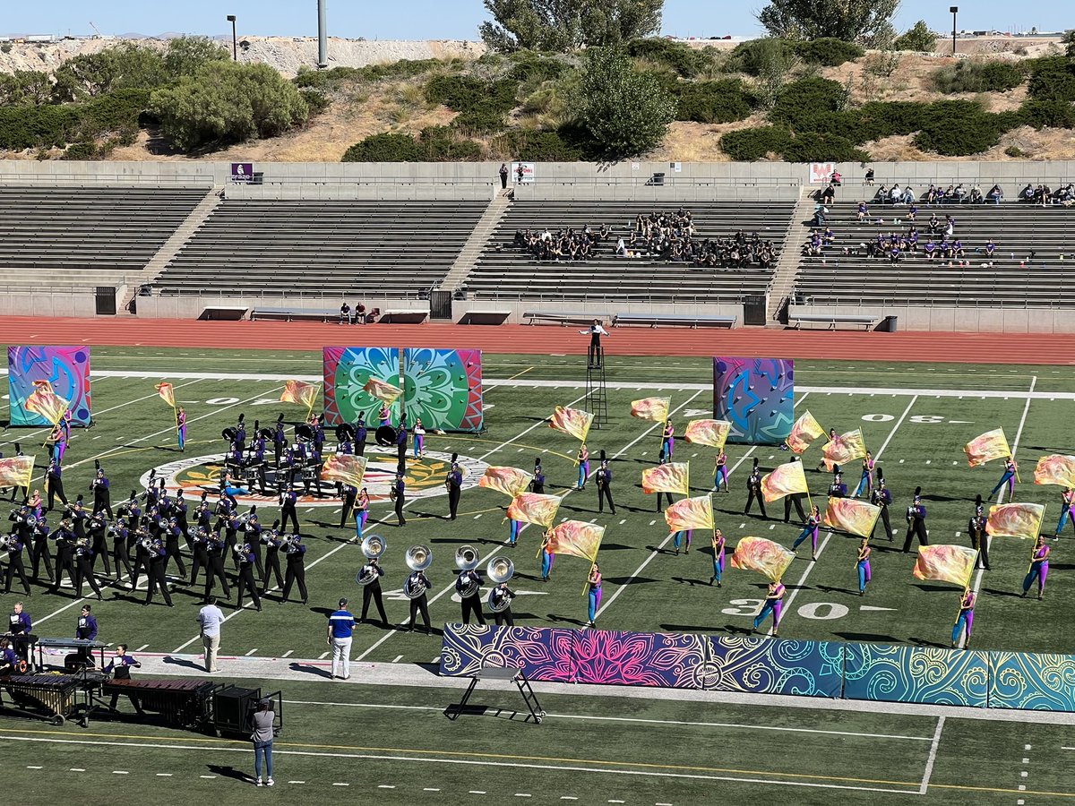 SDominguez_ELMS's tweet photo. Great job Eastlake Flags and Band! Way to represent #TeamSISD! So proud of my brother @rgallegos_EHS and his flag team!! #GetitGuard #FeartheFalcon!! @Eastlake_HS @SISD_FineArts https://t.co/lMmjAOF5ZP