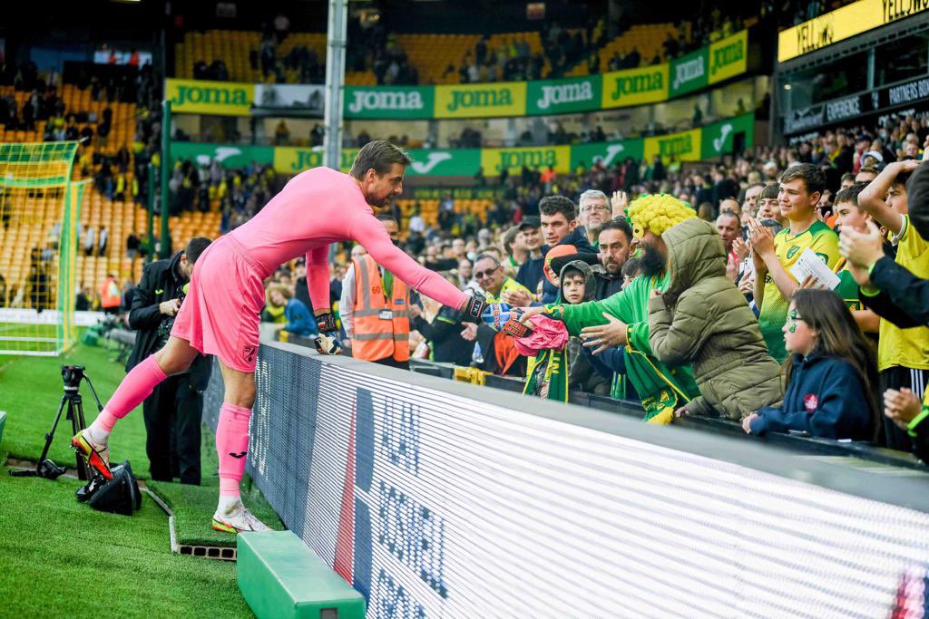 Tim Krul tweet media
