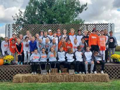 Ann_Vogel4's tweet photo. The Big Orange make it a clean 🧹🧹🧹🧹 at the @OHCathletics Championships. #bornandracedinwestliberty https://t.co/rgaB98z7JM
