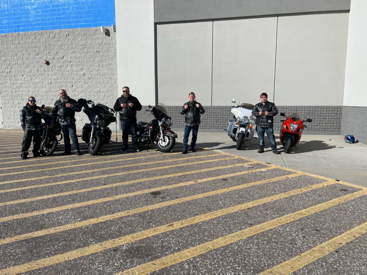 PastorJoeMarino's tweet image. #1819MM #RSMM #Ransomed #Saints #Motorcycle #Ministry #AHAI #Rescuer #Gospel #Family #Mission #BlackSin #RedBlood #GraySpace #WhiteRobes #HarleyDavidson #Bar2Bar #Respect #Honor #Loyalty #Integrity #Chivalry #Brotherhood #Sisterhood #EarnYourFrickenPatches #WithinAYardOfHell