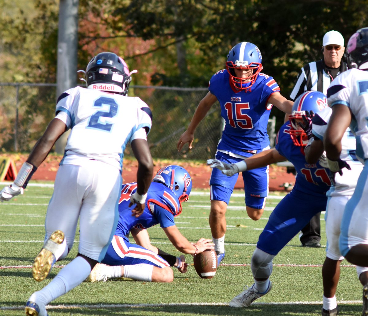 DirectRays's tweet photo. @CarmelRams K @NickSodano_ good from 38 coulda/would been from 48 in 31-7 win over @SuffernFootball on Homecoming Day for @CarmelCrazies_. Find urself a kicker like this #Weapon. IMO Rams are top team in @SecOneAthletics this yr. #RoadToCuse https://t.co/56xUFfzqj9