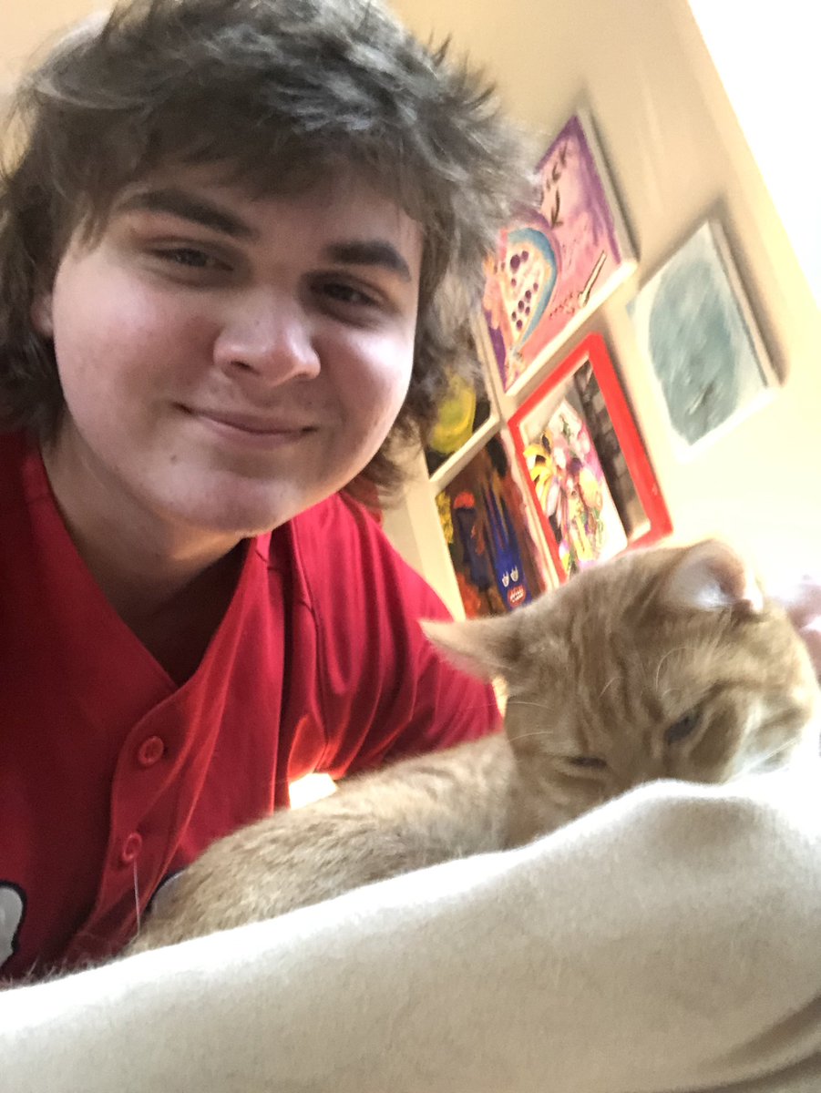 dcyouthcrew's tweet photo. Hey :•) i’m two months clean today https://t.co/yc0rbEc80b