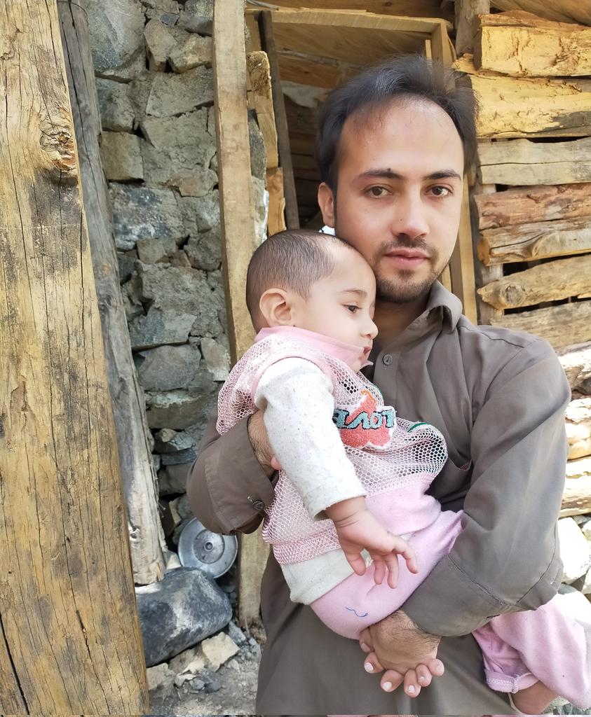 زندگى کہیں بھى اختتام پذیر نہیں ہوتى۔ زندگى تو آپ کے پاس موجودہ نعمتوں کے ساتھ ، اپنے حوصلوں کے ساتھ اپنى مسکراہٹ کى طاقت سے جینے کا نام ھے۔💞🇵🇰💖
پاکستان پائندہ باد