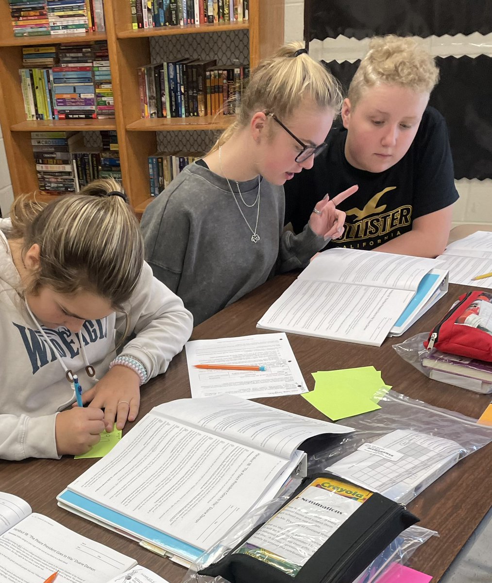 JMorris8thELA's tweet photo. I love hearing those academic conversations and collaborations centered around key texts. Here my students are working in pairs and table groups to create a timeline of countries joining WWI. @PanthersPwms @WitWisdomELA @8thPwms #Sumnerachieves https://t.co/DSnKrUEDIW