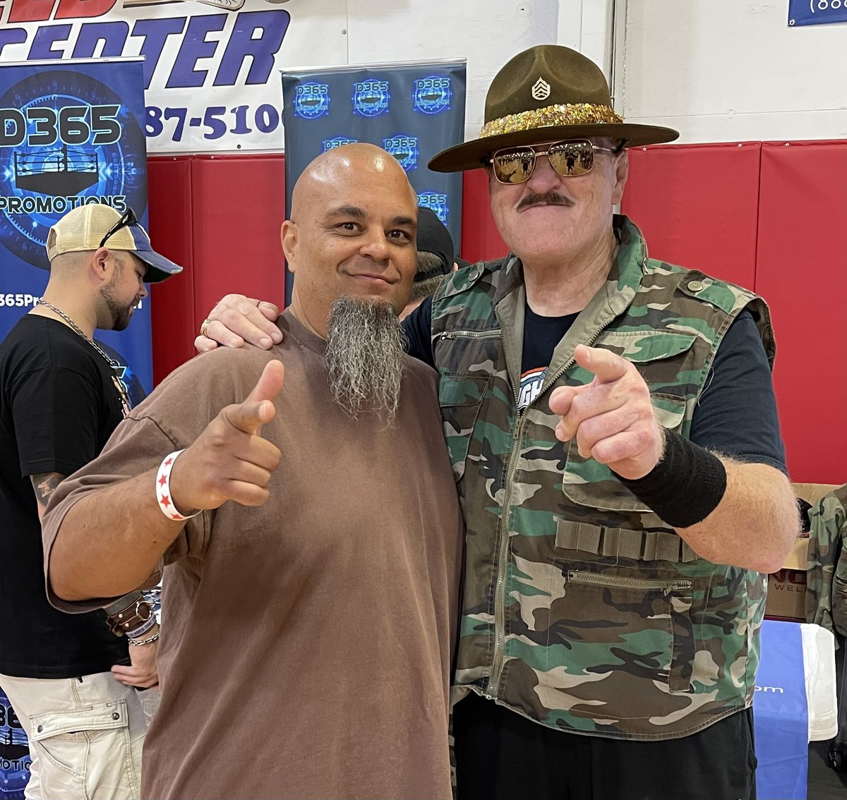 MistaMacc's tweet photo. One hell of a day (weekend) with the @NationsCorner fam!!! #Baltimore #CelebrityFest2 #BustedOpenNation #BustedOpenRadio #HiJackerMike #HJM #BustedOpen #SiriusXM #FightNation #NationsCorner https://t.co/tw1FkSuULQ