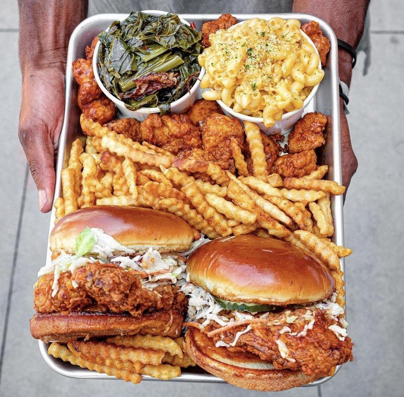 SAUEBLACKFOODIE's tweet photo. So Good 🤤🔥

📍 Monroe's Hot Chicken (Black Owned) | Phoenix, AZ https://t.co/I58BXJL7t1
