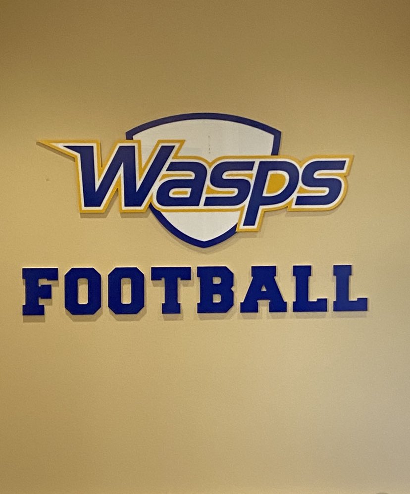 Thankyou <a href="/Coach_A_King2/">Anthony King</a> , <a href="/CoachTall/">Bruce Tall</a> and @EHCFootball for a great Game Day visit  @HopewellFTBL