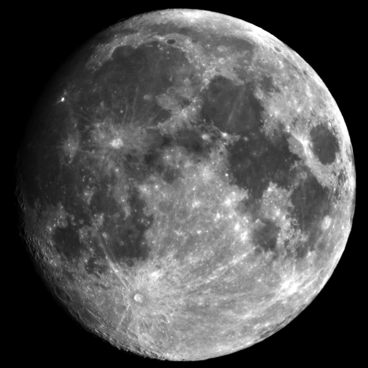 ArgumentAbi's tweet photo. Repost from December 2018. My first attempt at prime focus photography. Single shot with my Celestron Nexstar 102 SLT and my Nikon D90. 
#Astrophotography #astronomy https://t.co/KytrSy3qjW