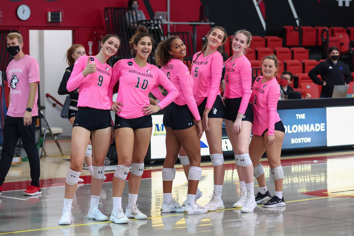 GoNUvolleyball's tweet photo. 📸 from today's Breast Cancer Awareness match🏐💗 Thank you to everyone who came out to support‼️

#HowlinHuskies https://t.co/HvY2kfgw9F