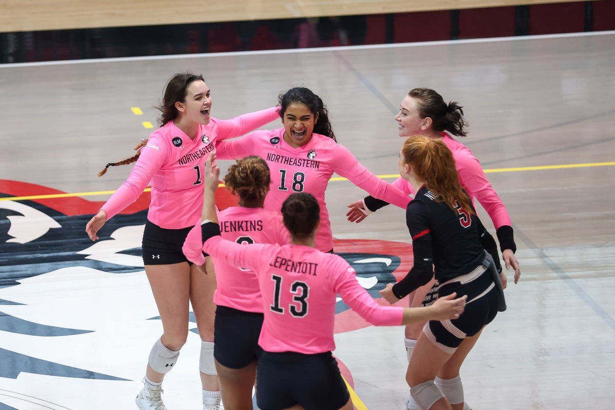GoNUvolleyball's tweet photo. 📸 from today's Breast Cancer Awareness match🏐💗 Thank you to everyone who came out to support‼️

#HowlinHuskies https://t.co/HvY2kfgw9F
