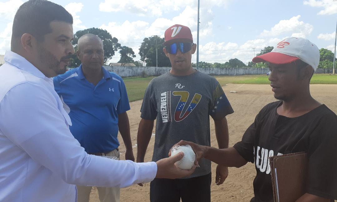 En ésta oportunidad alentando el deporte en la parroquia Jusepin, demostrando que hay talento y solo hay que darle el apoyo necesario, vamos por más..!