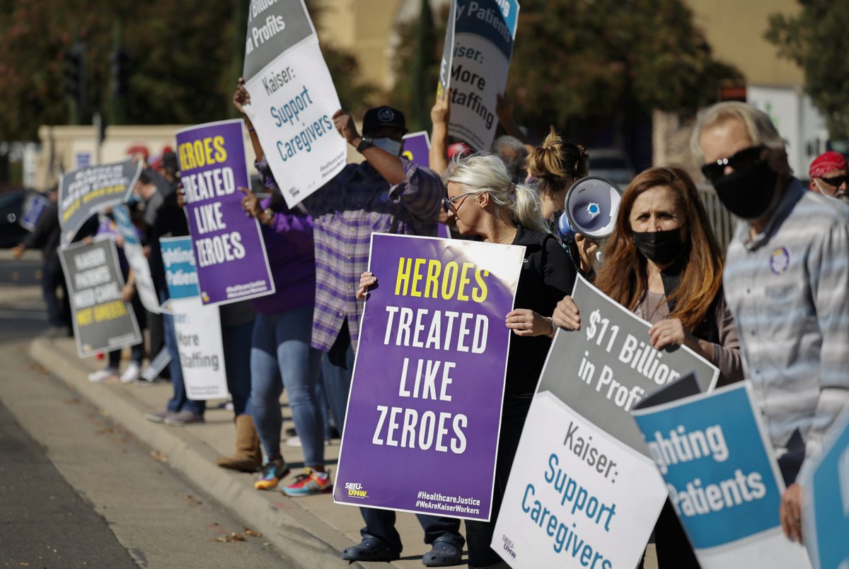 PenitenciaWatch's tweet photo. Hospitals brace for strikes as California workers protest staff shortages https://t.co/fypIEMO2MY https://t.co/uxWWWnLArs
